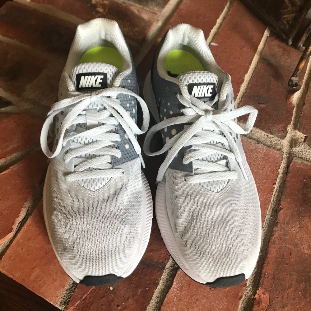 Nike Zoom Span Running Shoes